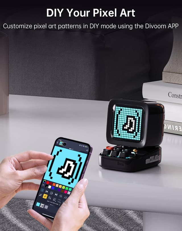 Thumbnail 6 de Divoom Ditoo multifunctional pixel art Bluetooth speaker with RGB screen, alarm clock and mini keyboard (Black)