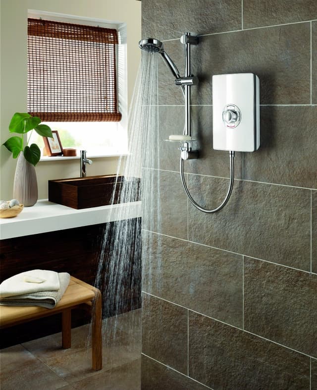 Thumbnail 3 de Triton Showers Collection 2 Shower Electric 9.5 kW