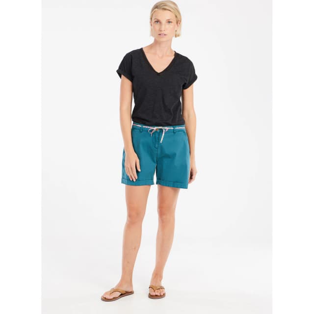 Detalle de Protest Pantalón corto de mujer Tulip: algodón con elastán para un look veraniego cómodo