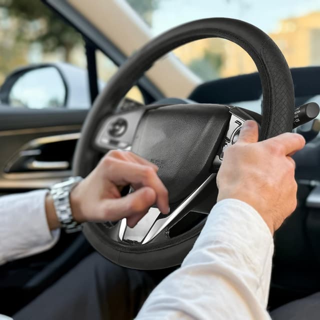 Thumbnail 4 de Leather Steering Wheel Cover 37-38cm