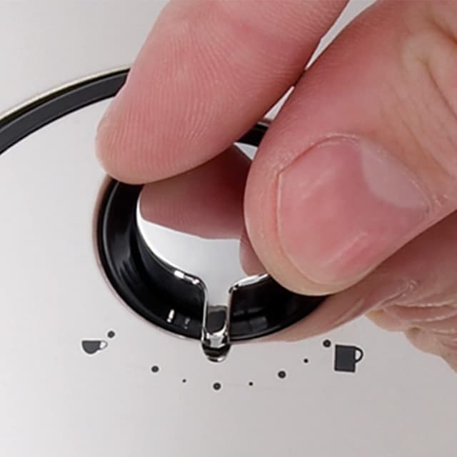 Detalle de Breville BRITA HotCup Hot Water Dispenser (1.8L) with Fast Boil, Variable Single-Cup Dispense & Stainless Steel VKJ367