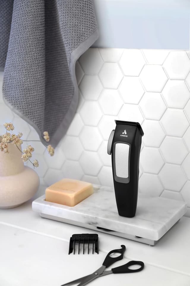 Detalle de Andis inCRED Set tagliacapelli senza fili agli ioni di litio (560585) – kit domestico da 18 pezzi