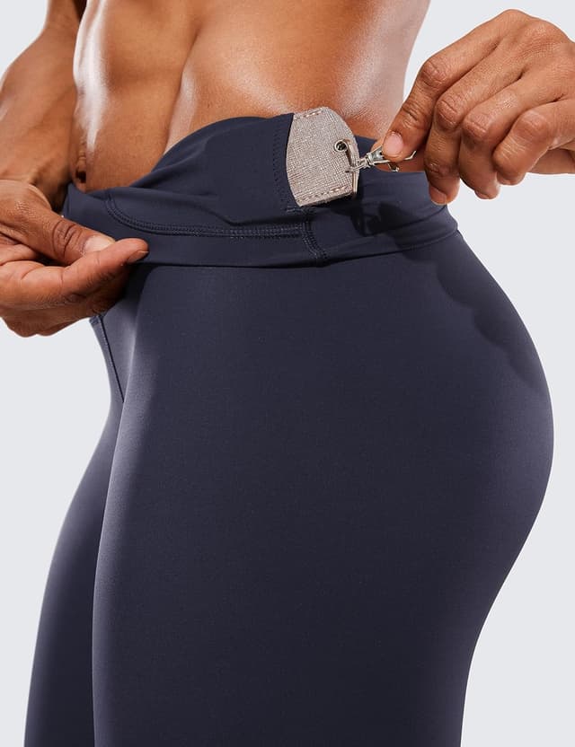 Detalle 2 de CRZ YOGA Donna pantaloni vita alta in compressione con tasche, leggings sportivi 64 cm Blu Navy 48