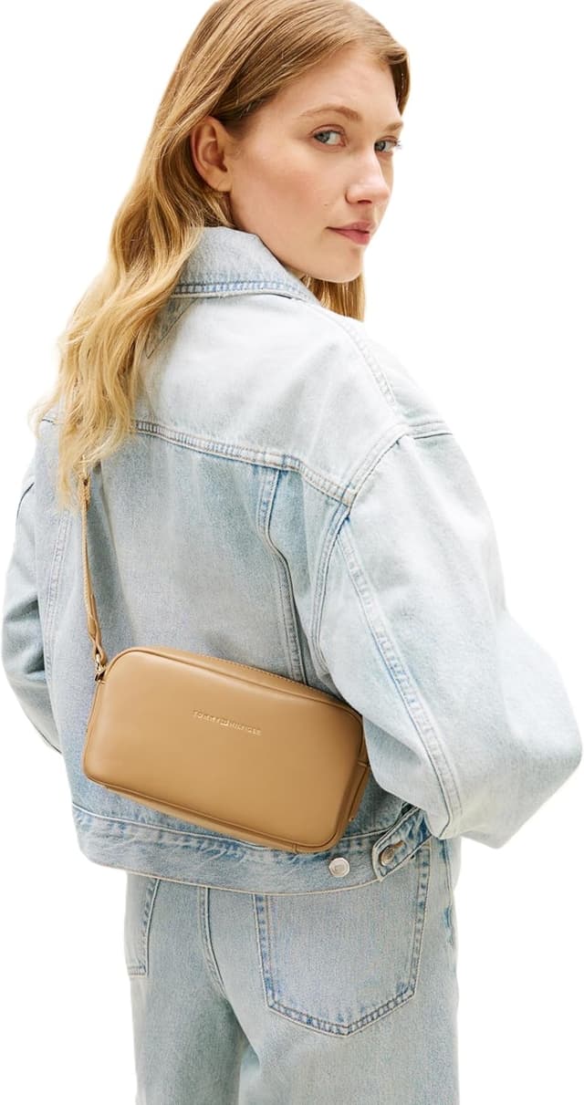 Detalle 2 de Tommy Hilfiger : produit Tommy Hilfiger original et authentique