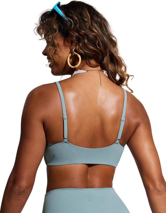 Detalle 2 de CRZ YOGA Women’s D–DD Scoop Neck Bikini Top with Removable Pads, Adjustable Convertible Straps