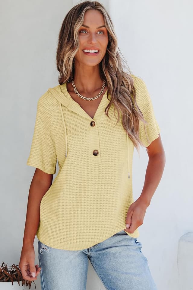 Detalle 2 de Dokotoo Women’s Waffle Knit Short Sleeve Hoodies (Drawstring, V-Neck, Button Front)