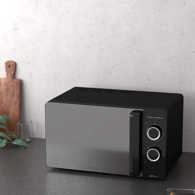 Detalle de Cecotec Micro-ondes ProClean 3040 – 20 L, 700 W, revêtement Ready2Clean et 3DWave