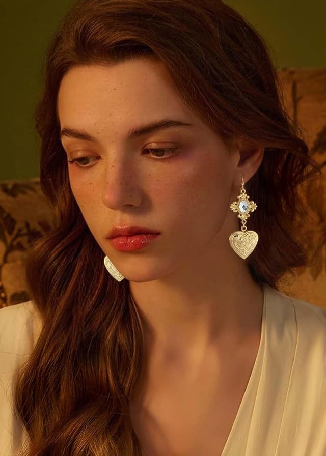 Detalle de LILIE&WHITE Damen-Hängeohrringe im Herz-Design (Gold/Silber), hypoallergen & anlaufsicher