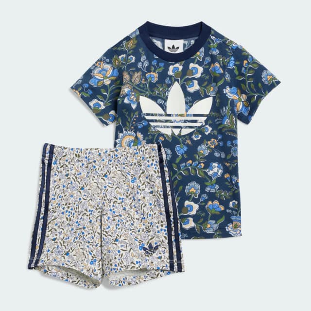 Detalle de Adidas Originals x Liberty London Bebé Conjunto