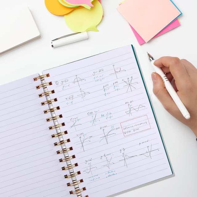 Detalle 1 de HIJYOO A5 Journal Notebook (Dark Green) with PVC Waterproof Cover, 200 Pages of 100gsm Lined Paper