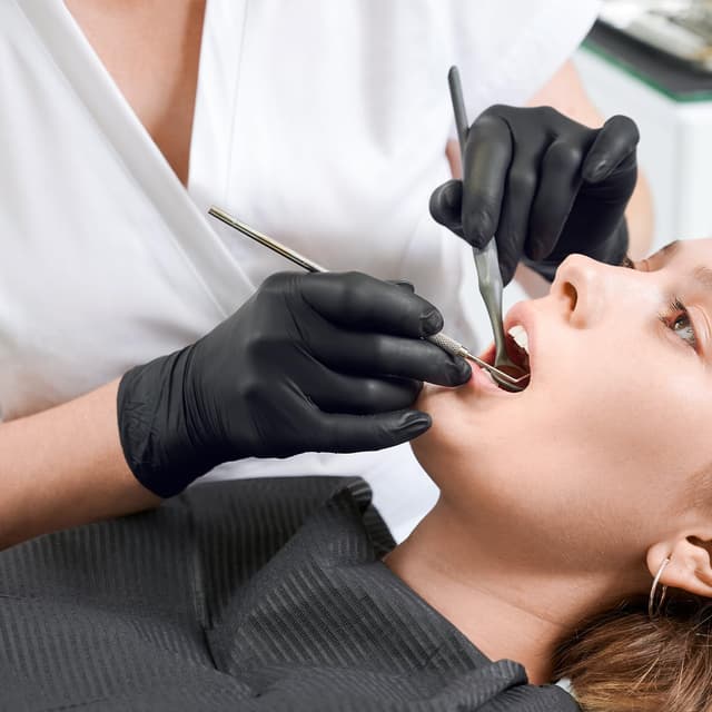 Thumbnail 2 de Schneider Nitrile Exam Gloves black disposable gloves