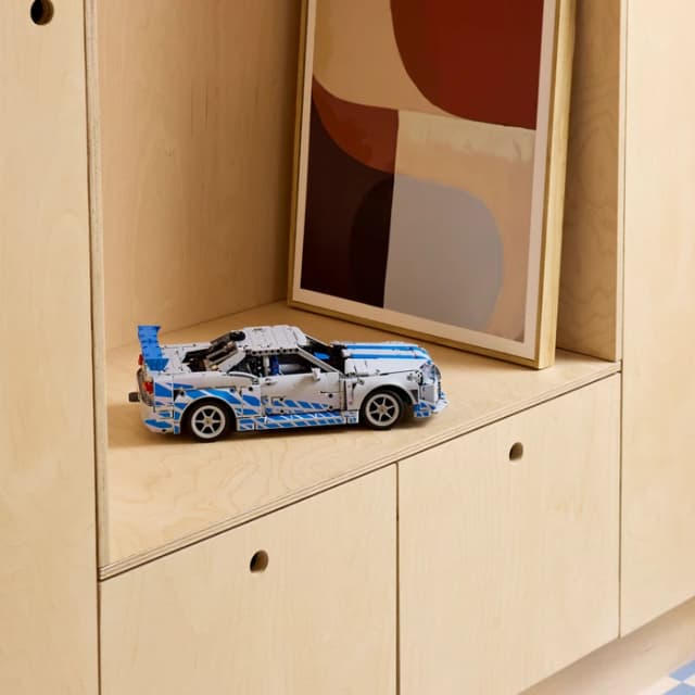 Thumbnail 2 de LEGO Technic 2 Fast 2 Furious Nissan Skyline GT-R (R34) Flitzer 42210