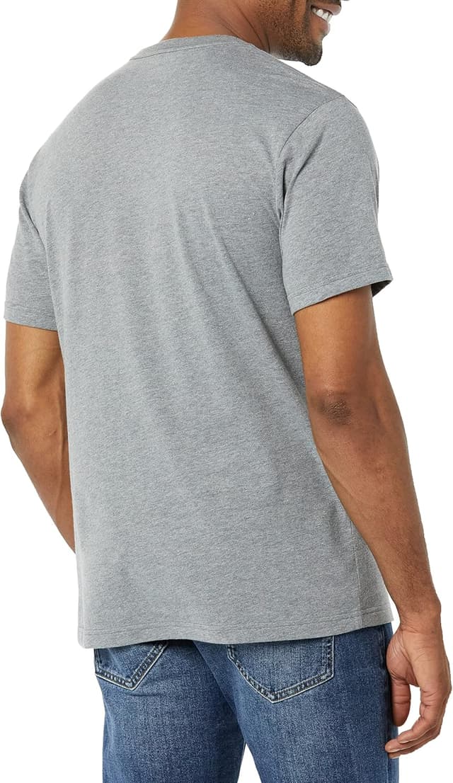 Detalle de Amazon Essentials Men’s Slim Fit Short-Sleeve Crewneck T-Shirt (Tagless)