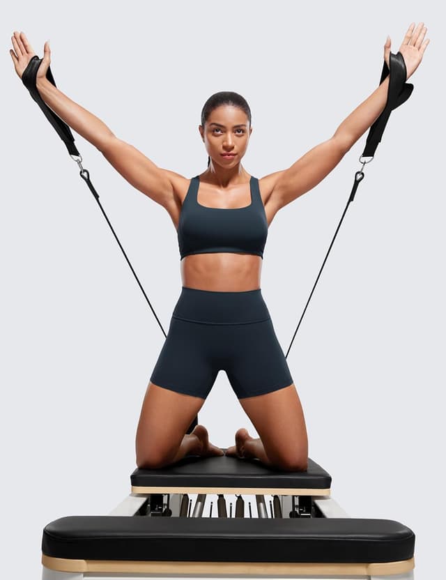 Detalle de CRZ YOGA Women’s Butterlift Butt Scrunch Booty Shorts (No Front Seam, High Waist) – 4''/6