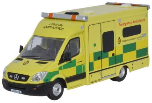 Detalle de Oxford Diecast 1:76 Mercedes Ambulance London Collectable model 76MA002