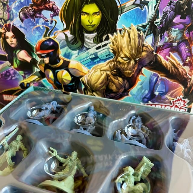 Detalle de Asmodee Marvel Zombies: Guardians of the Galaxy Set (edizione italiana) – espansione per gioco da tavolo 14+
