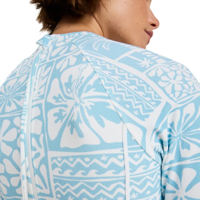 Detalle de Roxy Flowers Wave bañador de manga larga con cremallera posterior para mujer