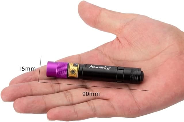 Detalle 2 de Alonefire SV62 UV Taschenlampe 365 nm