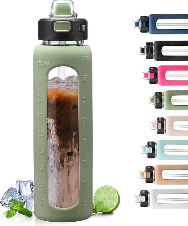 Detalle de BLUEGO 900ml glass water bottle with straw