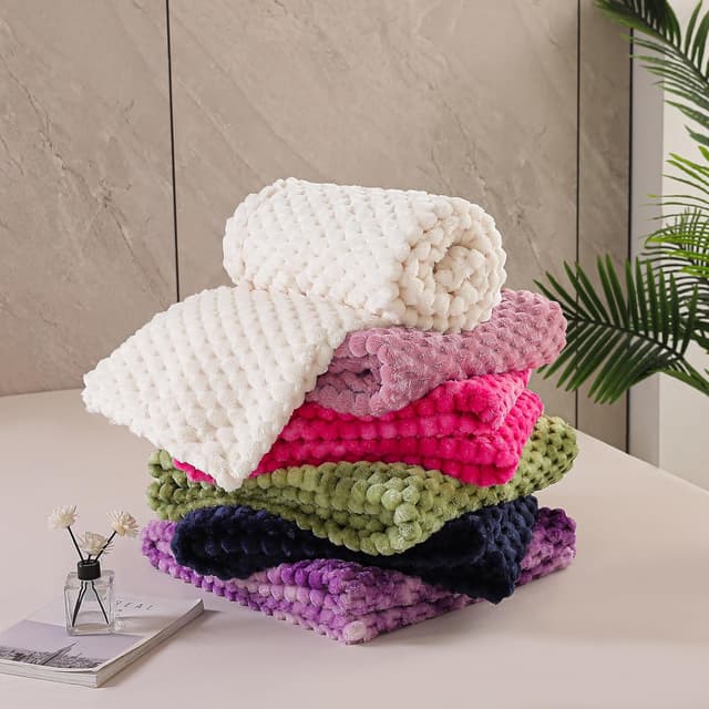 Thumbnail 6 de Exclusivo Mezcla fleece throw blanket for couch (extra large, fuzzy ivory, 50x70 inches)