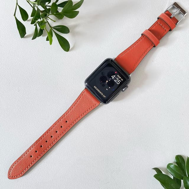 Detalle de AoYi Italian Genuine Leather Watch Straps for Apple Watch (38mm–49mm) – Slim cowhide bands with 316L stainless steel buckle