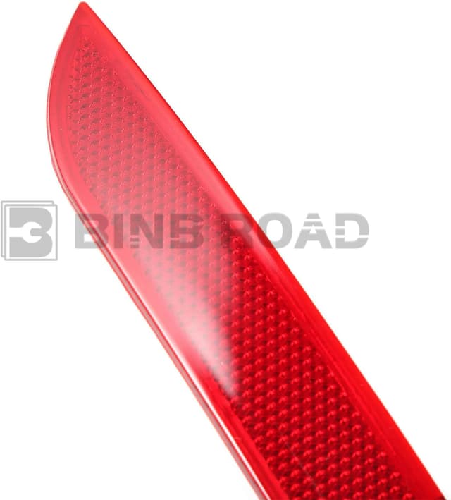 Detalle de BINB ROAD Rear Left Bumper Reflector (Passenger Side) – OEM 63147382233