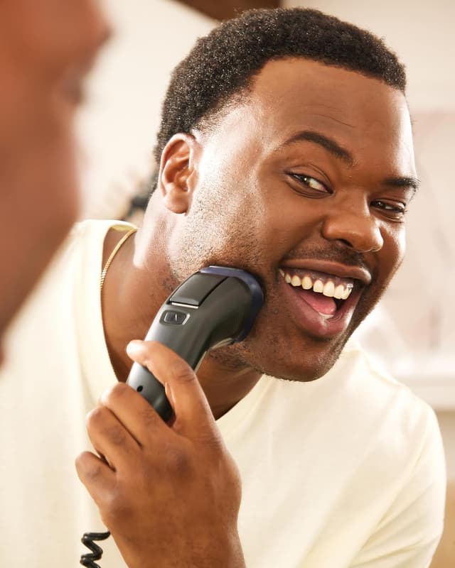 Detalle de Remington R3002 Rasoir électrique R3 360°