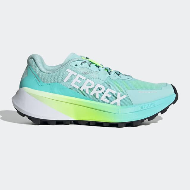 Detalle de adidas TERREX AGRAVIC 3 W trail running