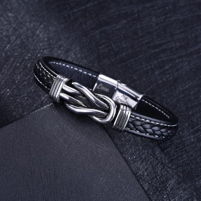 Detalle de To My Grandson leather bracelet with engraving and stainless steel clasp – braided gift for Christmas, birthdays and more