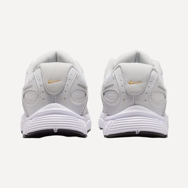 Detalle 2 de Nike V5 RNR (GS) zapatillas casual niño