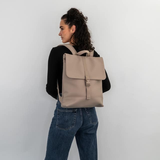 Detalle de Johnny Urban Ruby zaino con scomparto 16