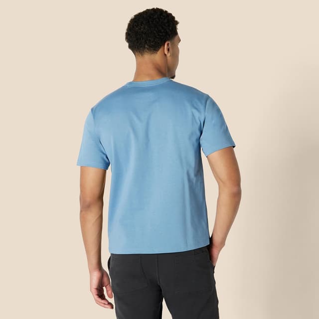 Detalle 2 de Amazon Essentials Men’s Relaxed-Fit Heavyweight Cotton T-Shirt (Prewashed 100% Cotton)