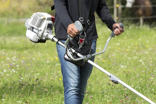 Detalle de IKRA IBF 31-4 decespugliatore a benzina 4 tempi con avviamento Easy Start, 31 cm³