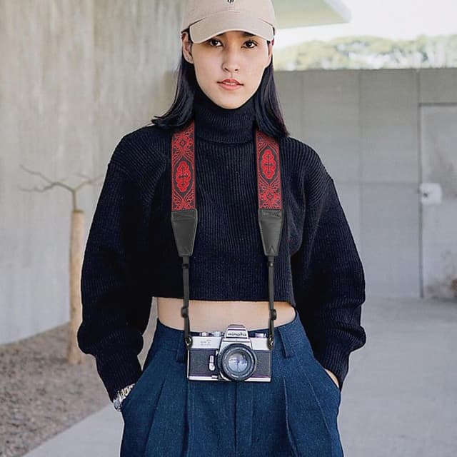 Thumbnail 4 de Padwa Lifestyle Camera Strap 2" full-grain leather ends