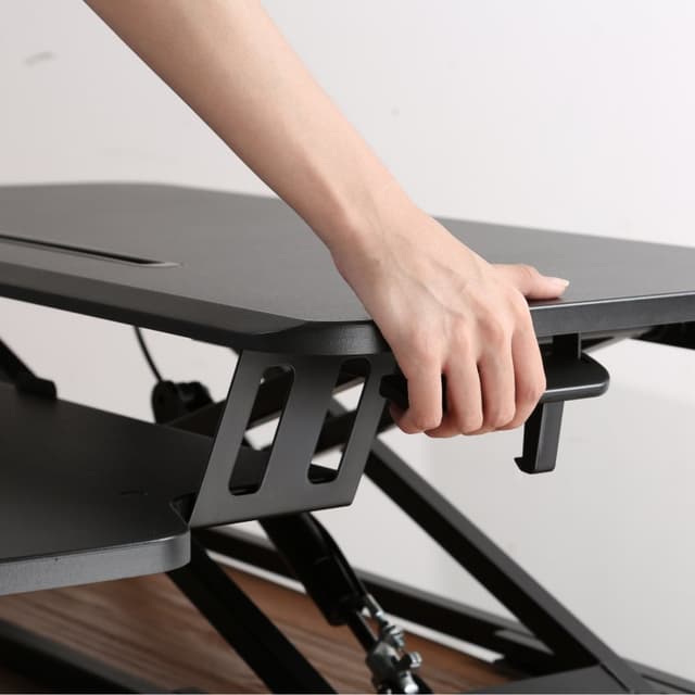 Detalle 1 de Ewent EW1545: Estación de trabajo ajustable con bandeja de teclado 🖥