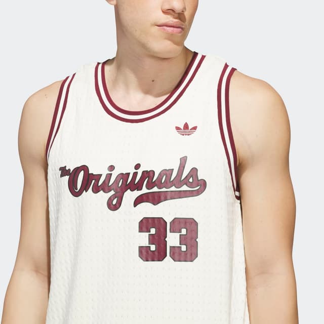 Detalle 2 de adidas Originals camiseta de baloncesto de hombre en poliéster, ajuste holgado