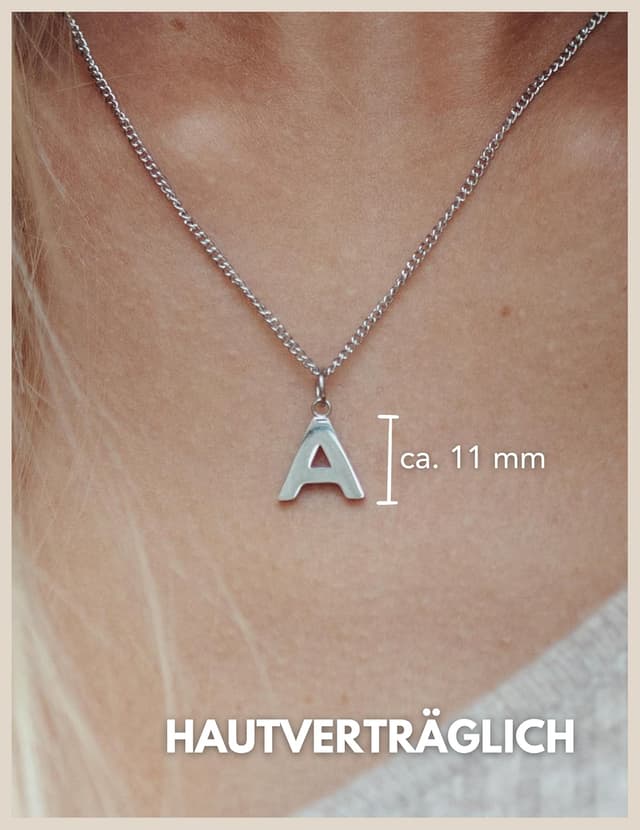 Detalle 2 de GD GOOD.designs EST. 2015 collana con lettere in argento (ciondolo A-Z) regolabile fino a 47 cm