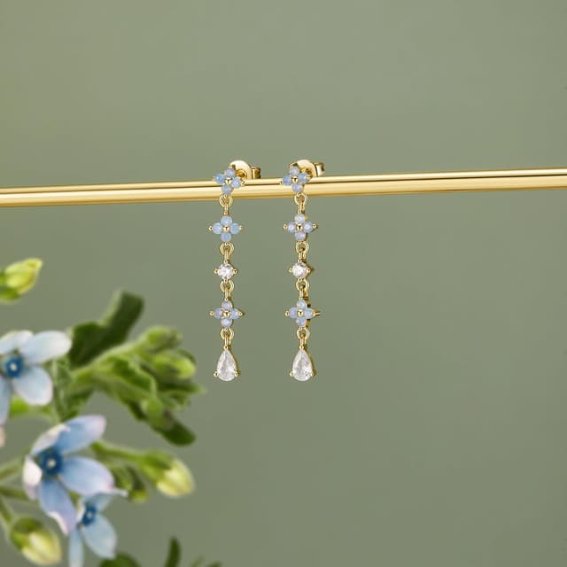 Detalle 2 de Macachii 3 Pairs Sterling Silver Earrings Set (blue flower studs, hoops & huggies)