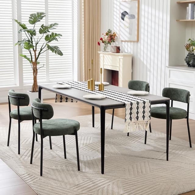 Detalle de Lot de 4 chaises de salle à manger Orirsnug en velours vert avec dossier incurvé et pieds métal noirs