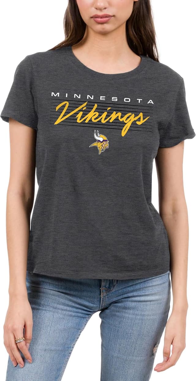 Thumbnail 6 de Junk Food NFL Women’s Retro Script Lines Fan T-Shirt (Officially Licensed)