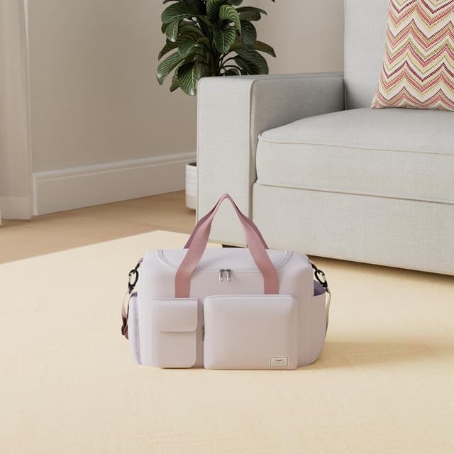 Detalle de Fioretto water-resistant sports gym duffle bag with shoes compartment and wet/dry pocket (45 x 24 x 28 cm, 30L)