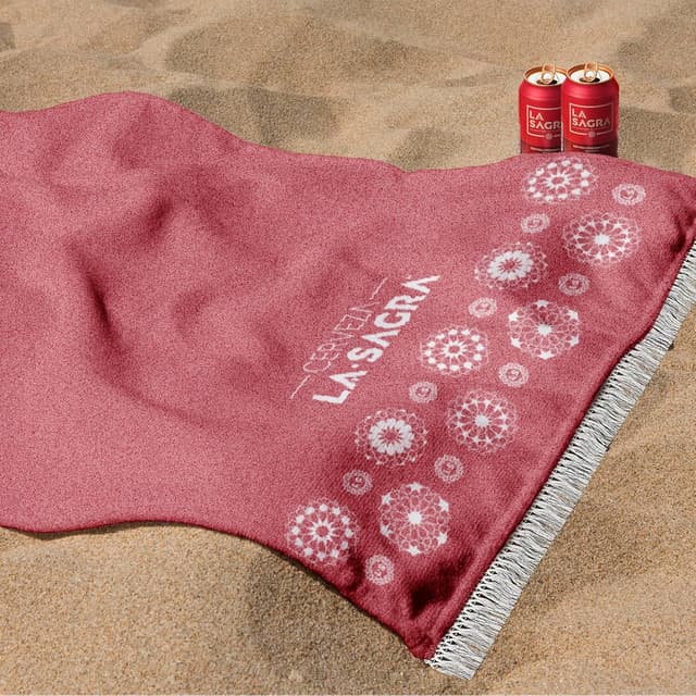 Thumbnail 4 de La Sagra Lager Pilsner 🍺 Caja 24x330ml + Toalla Regal