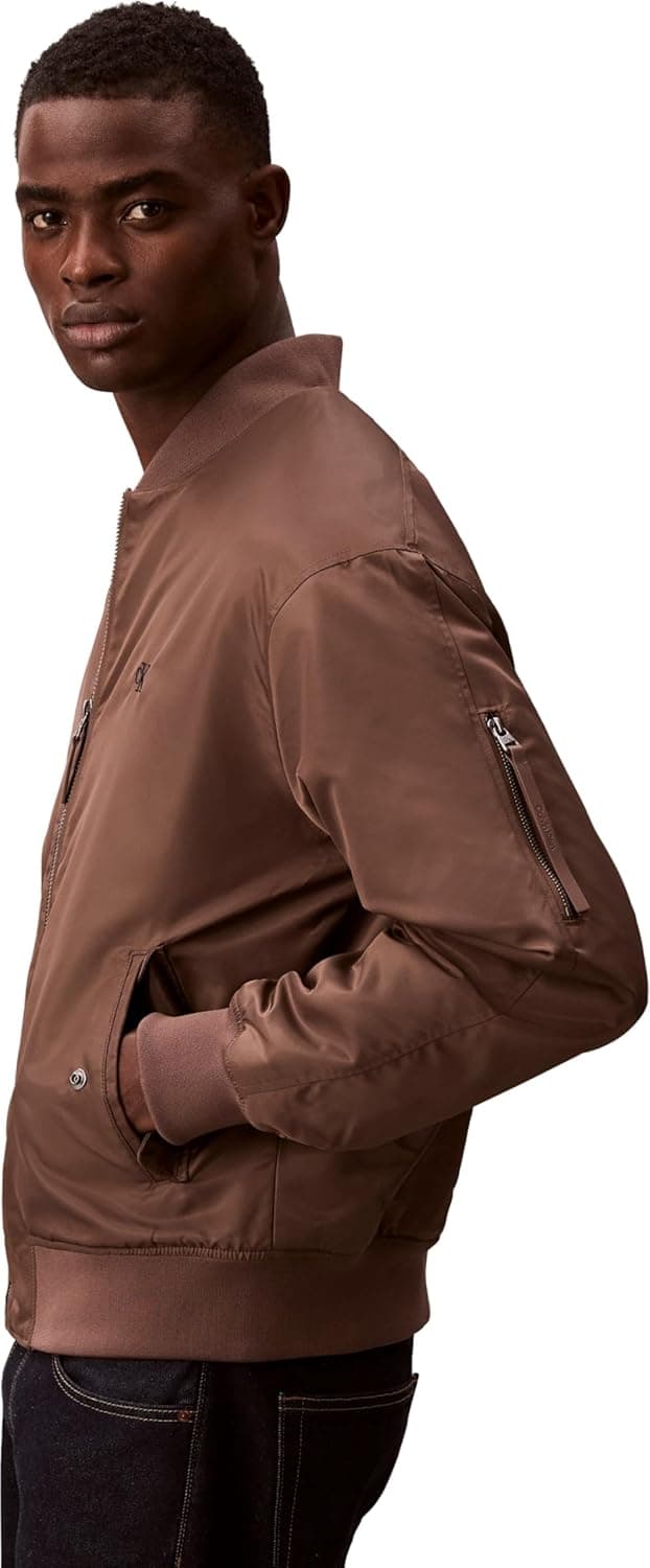 Detalle de Calvin Klein LS Jeans Hero Bomber LV04RC526G da uomo: giacca bomber per look casual