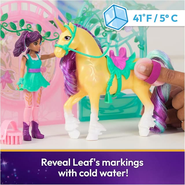 Detalle de Unicorn Academy Ava Doll & Color-Change Leaf Stall Playset by Unicorn Academy