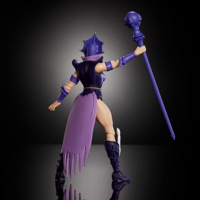 Detalle de Masters of the Universe Origins Evil-Lyn 200X Cartoon Collection Action Figure (5.5 Inch) with Wand