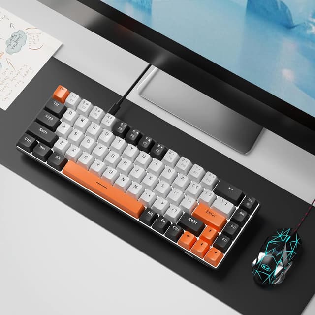 Detalle 2 de MageGee Portable 60% Gaming Mechanical Keyboard (MK-Box) – Ice Blue LED Backlit, Red Switch, 68-Key Wired