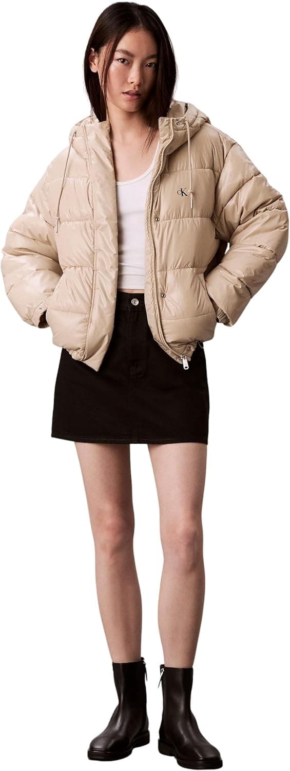 Detalle 2 de Calvin Klein Women’s Shine Puffer Jacket with Hood