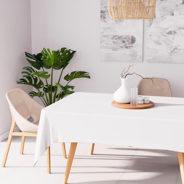 Detalle 2 de Nappe carrée anti-tâches Soleil d'ocre Alix en polyester noir 180x180 cm