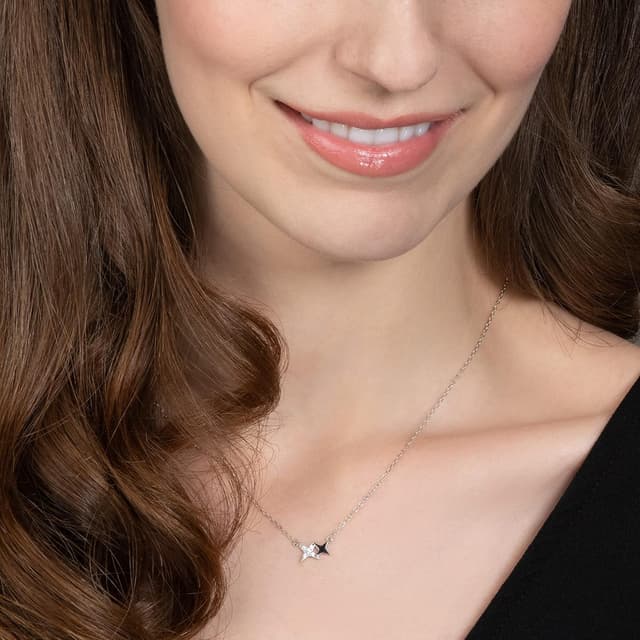 Detalle 2 de namana Piccola collana in argento 925 a forma di stella con zirconi