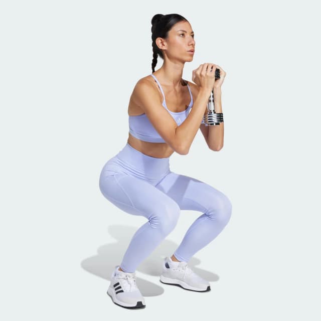 Detalle de Adidas Sujetador Aeroreact Training de 3 bandas en color violeta